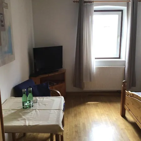 Rassnitzwirt Otel